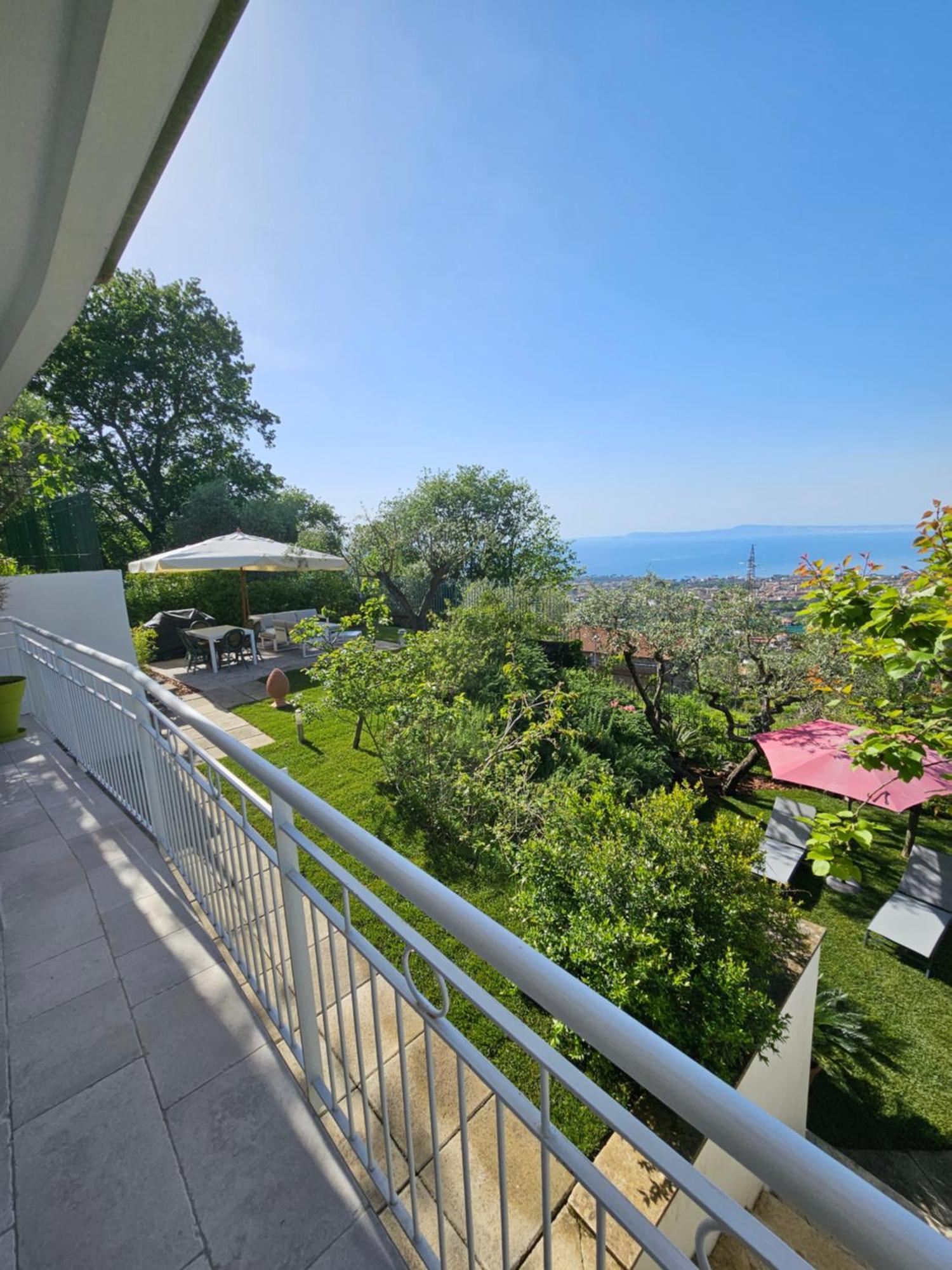 Casa Cali Bed and Breakfast Piano di Sorrento Eksteriør billede